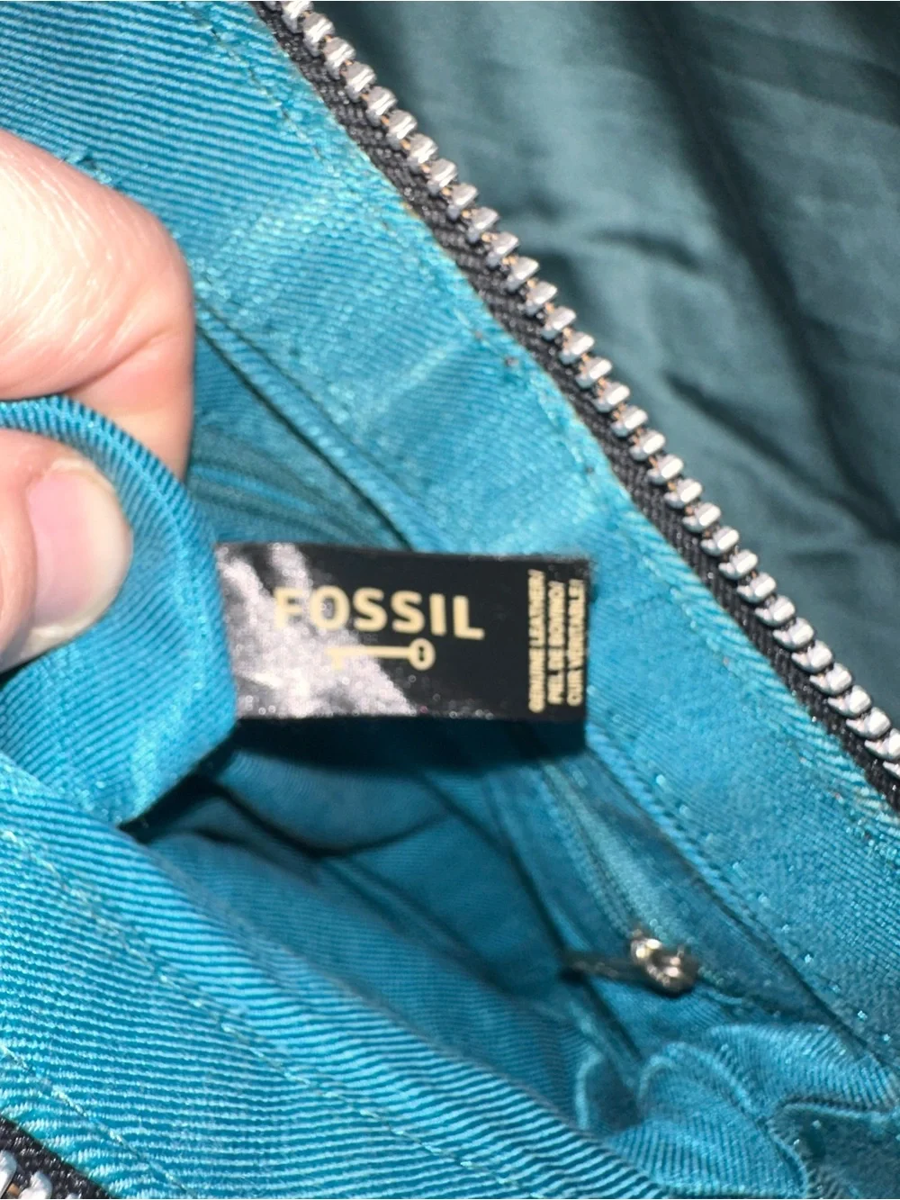 Fossil compact wristlet